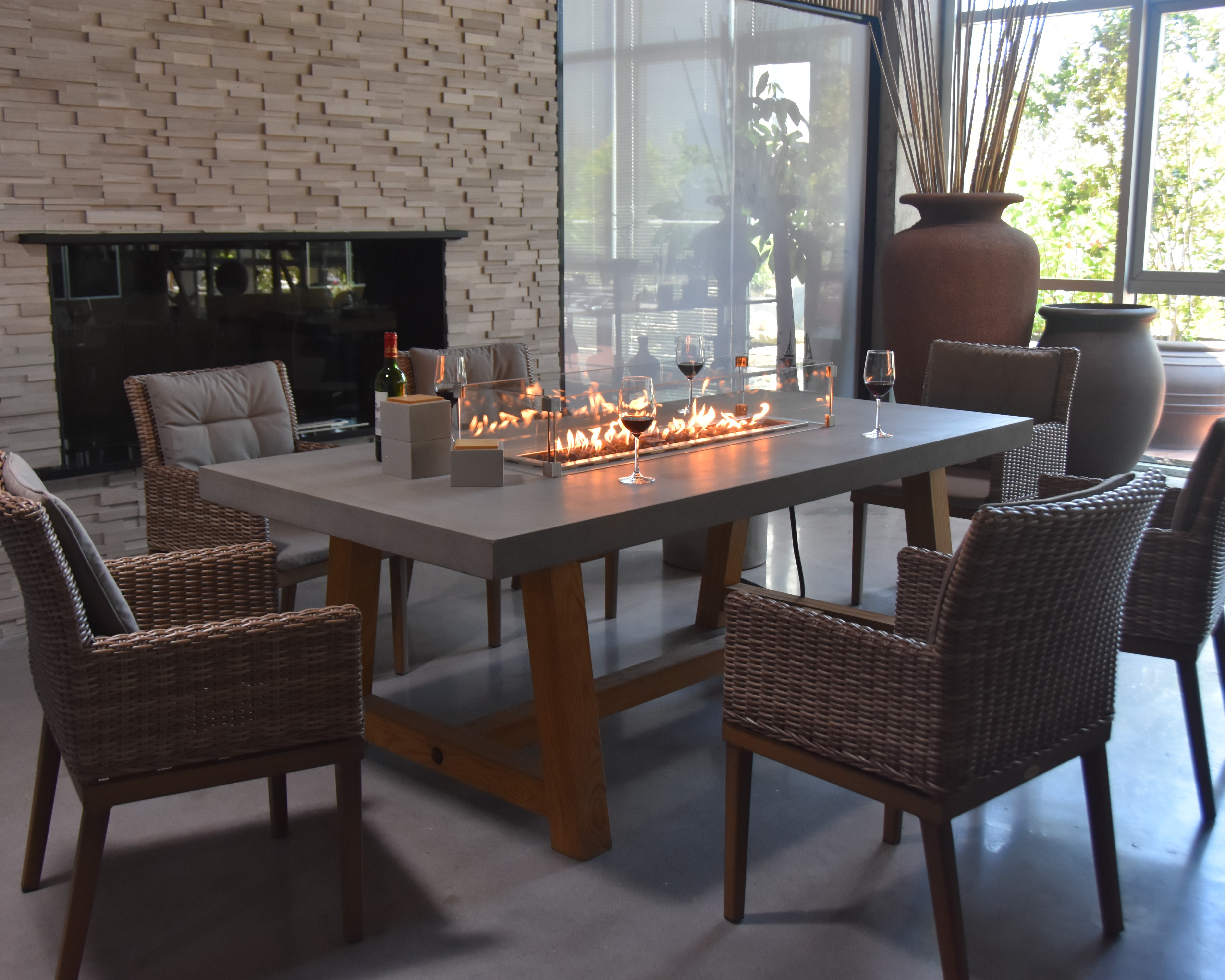 Click to enlarge Sonoma Dining Table photo
